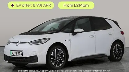 White Used 2022 VW ID.3 Pro Hatchback | £14,385 (Fair price)