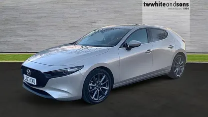 Used Mazda 3 Inclusive 122 HP (89 kW) 2022 Hatchback