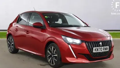 Used Peugeot 208 Allure 102 HP (75 kW) 2020 Red Hatchback