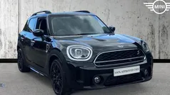 Midnight black ii Used 2022 Mini Cooper S Countryman Classic SUV | £23,212 (Fair price)