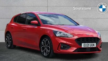 Used Ford Focus ST-Line X 125 HP (91 kW) 2021 Red Hatchback
