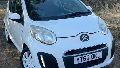 Used Citroën C1 VTR Sport 68 HP (50 kW) 2012 White Hatchback