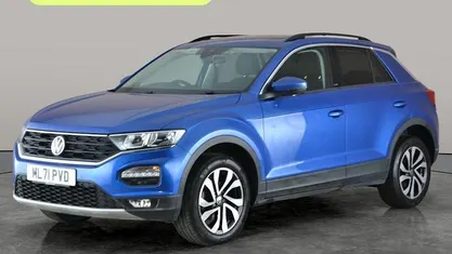 Used 2021 VW T-Roc Active SUV | £18,387 (Fair price)