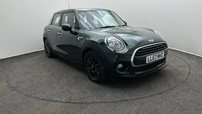 Used Mini Cooper Hatch 136 HP (100 kW) 2017 Green Hatchback