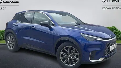 Used 2025 Lexus LBX SUV | £33,333 (Fair price)
