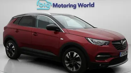 Red Used 2020 Vauxhall Grandland X SRi SUV | £9,700 (Good price)