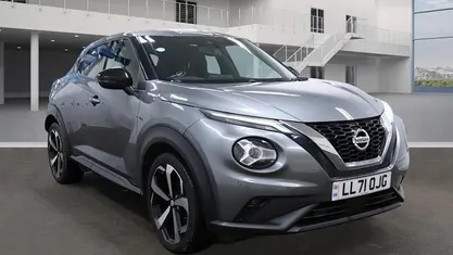 Grey Used 2022 Nissan Juke Tekna SUV | £15,399 (Fair price)