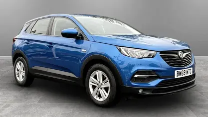 Used Vauxhall Grandland X 131 HP (96 kW) 2019 SUV