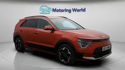 Used 2024 Kia Niro SUV | £18,700 (Fair price)