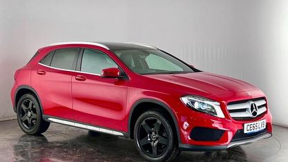 Begagnad Mercedes GLA220 AMG line 170 HK (125 kW) 2015 Röd SUV