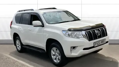 Used Toyota Land Cruiser Active 204 HP (150 kW) 2022 White Estate