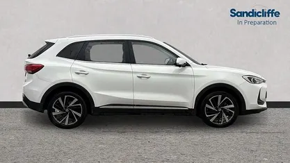 Usado MG ZS Trophy 196 HP (144 kW) 2024 SUV