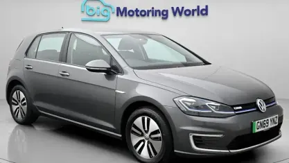 Used VW e-Golf 100 kW (136 HP) 2019 Grey Hatchback