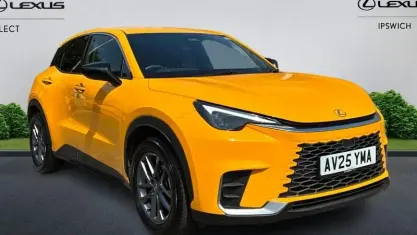 Used Lexus LBX 136 HP (100 kW) 2025 Yellow SUV