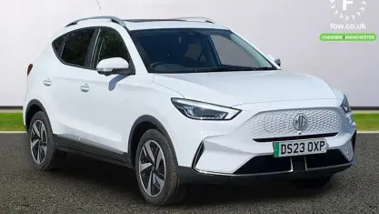 Used MG ZS Trophy 114 kW (156 HP) 2023 White SUV