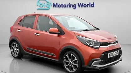 Begagnad Kia Picanto X-Line 67 HK (49 kW) 2023 Orange Halvkombi