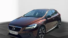 Bronze Used 2018 Volvo V40 CC Pro Estate | £12,795 (Fair price)
