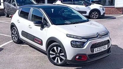 Used Citroën C3 PureTech 83 HP (61 kW) 2022 Beige Hatchback