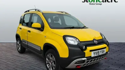 Used Fiat Panda Cross Cross 90 HP (66 kW) 2020 Yellow Hatchback