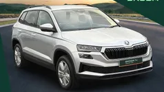 Brilliant silver metallic New 2025 Skoda Karoq SE SUV | £27,990 (Super price)