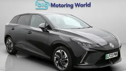 Usado MG MG4 EV Trophy 150 kW (204 HP) 2025 Citadino