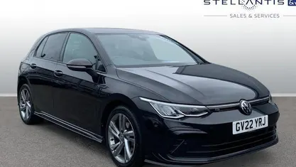 Used VW Golf VIII R-line 150 HP (110 kW) 2024 Hatchback