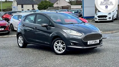 Grey Used 2017 Ford Fiesta Zetec Hatchback | £6,999 (Fair price)