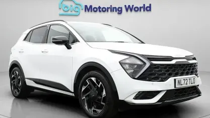 Used Kia Sportage GT-Line 265 HP (194 kW) 2022 White SUV