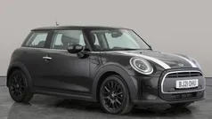 Black Used 2021 Mini Cooper Classic Hatchback | £14,162 (Fair price)