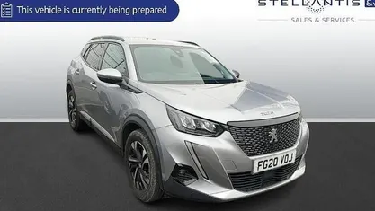 Used Peugeot 2008 Allure 131 HP (96 kW) 2021 SUV