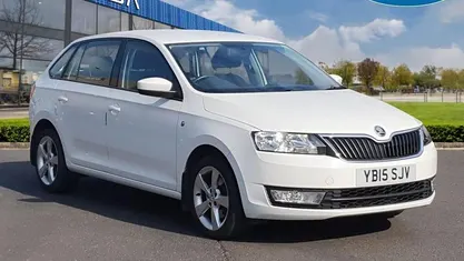 Used Skoda Rapid SE 105 HP (77 kW) 2015 Hatchback