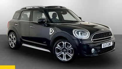 Used Mini Cooper S Exclusive 220 HP (161 kW) 2022 Hatchback