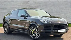 Black Used 2021 Porsche Cayenne SUV | £52,899 (Fair price)