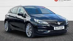 Metallic mineral black Used 2021 Vauxhall Astra Edition Hatchback | £12,500 (Fair price)