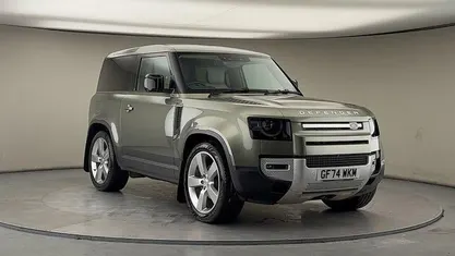 Usado Land Rover Defender HSE 250 HP (183 kW) 2024 Verde SUV