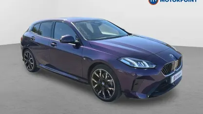 Usado BMW 120 M Sport 156 CV (114 kW) 2025 Púrpura Utilitario