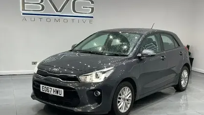 Begagnad Kia Rio 99 HK (72 kW) 2017 Grå Halvkombi
