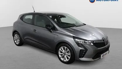 Used Renault Clio V Evolution 90 HP (66 kW) 2024 Grey Hatchback