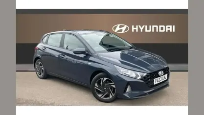 Used Hyundai i20 SE 101 HP (74 kW) 2023 Grey Hatchback