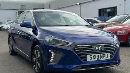 Used Hyundai Ioniq Premium 141 HP (103 kW) 2018 Blue Hatchback