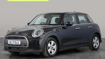 Used Mini Cooper Classic 136 HP (100 kW) 2022 Hatchback