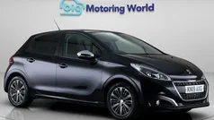 Used 2019 Peugeot 208 Signature Sky Hatchback | £6,800 (Fair price)