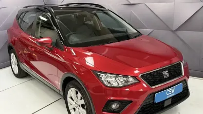 Used Seat Arona SE Technology 95 HP (69 kW) 2019 Red SUV