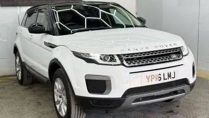 Używany Land Rover Range Rover evoque SE 150 KM (110 kW) 2018 Hatchback
