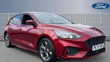 Used Ford Focus ST-Line 125 HP (91 kW) 2020 Red Hatchback