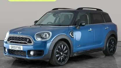 Used 2020 Mini Cooper S Classic Hatchback | £16,693 (Fair price)