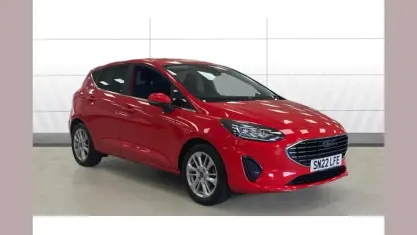Used Ford Fiesta Titanium 101 HP (74 kW) 2022 Red Hatchback