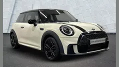 White Used 2022 Mini Cooper Hatch Hatchback | £19,300 (Fair price)