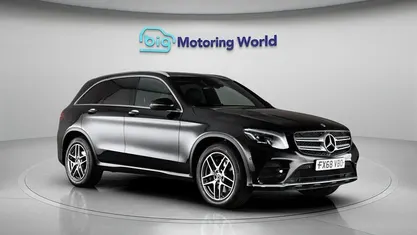 Used Mercedes GLC250 AMG line 211 HP (155 kW) 2018 Black Estate