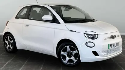 Used 2022 Fiat 500e Passion Hatchback | £10,195 (Fair price)